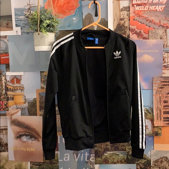 XS Adidas jacket - Picture 1 of 6